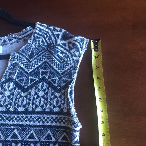 Velvet by Graham and Spencer tunic dress. - Picture 3 of 4